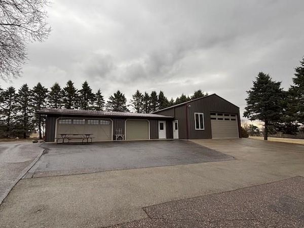 21 North Street, Markesan, WI 53946
