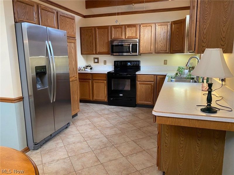 7263 Baldwin Reserve Drive, Middleburg Heights, OH 44130 Photo 8