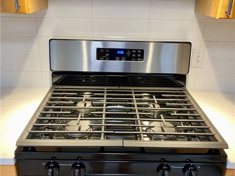 23710 E Baintree Road, Beachwood, OH 44122 Photo 8