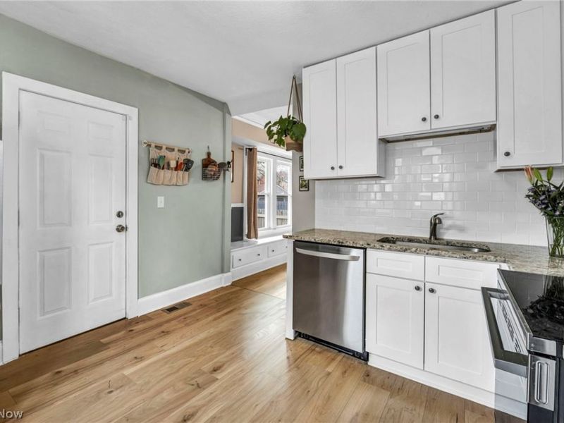 3322 Altamont Avenue, Cleveland Heights, OH 44118 Photo 9