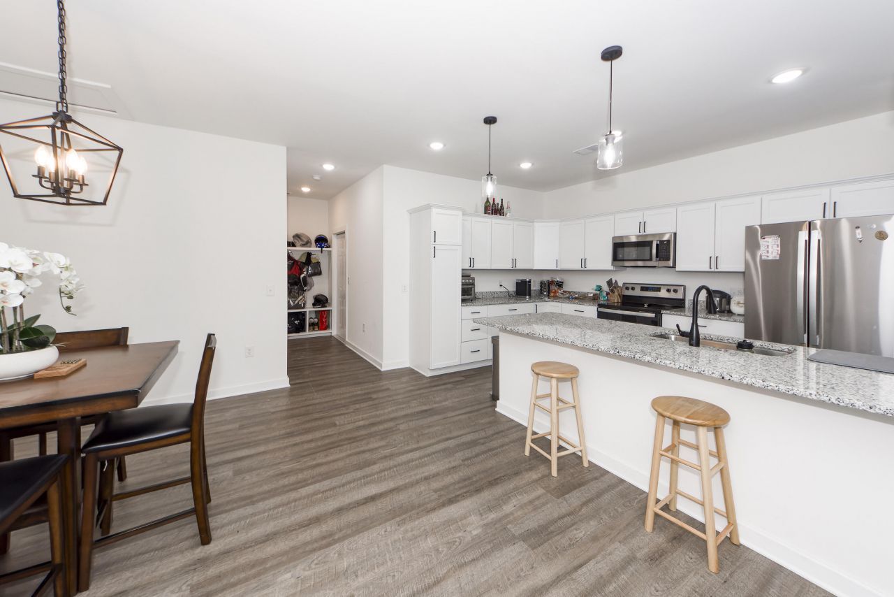 4109 Burnt Creek Court Photo 17