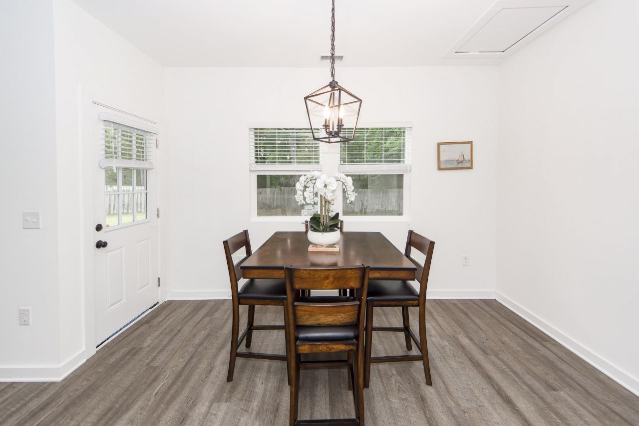 4109 Burnt Creek Court Photo 4