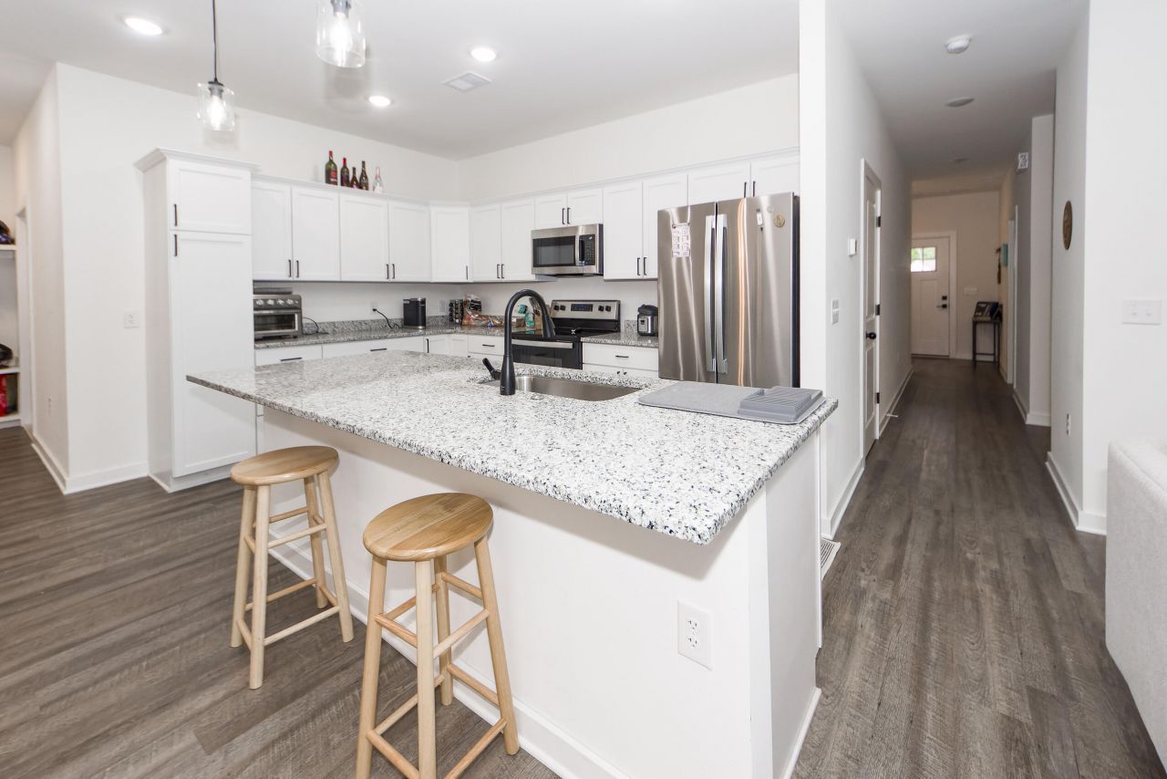 4109 Burnt Creek Court Photo 9