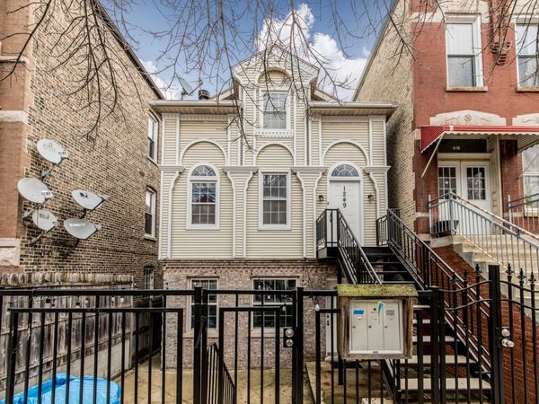 1249 N Cleaver Street, Unit G, Chicago, IL 60642