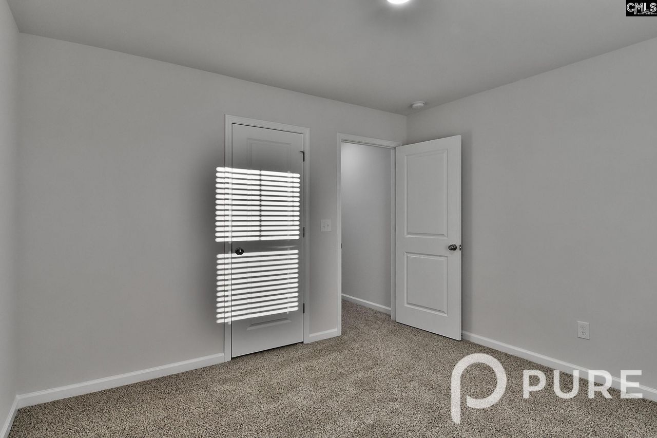 217 Sunny Hill Drive  Photo 32