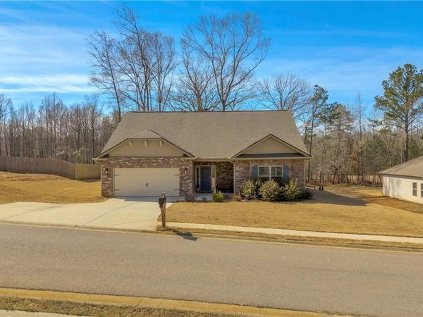 371 River Mansion Drive, Jefferson, GA 30549