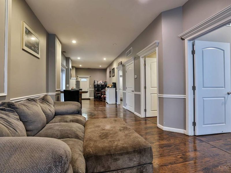 1525 Knowlton Street, Cincinnati, OH 45223 Photo 8