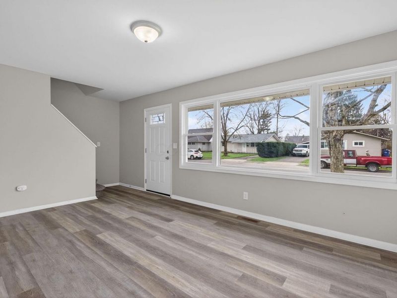 4052 Elbern Avenue , Columbus, OH 43213 Photo 3