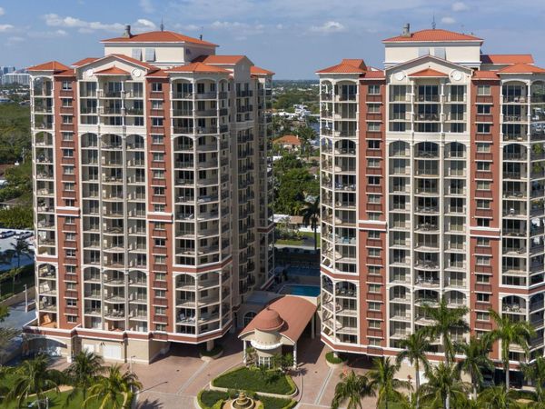 2001 N Ocean Boulevard, Unit 702s, Fort Lauderdale, FL 33305