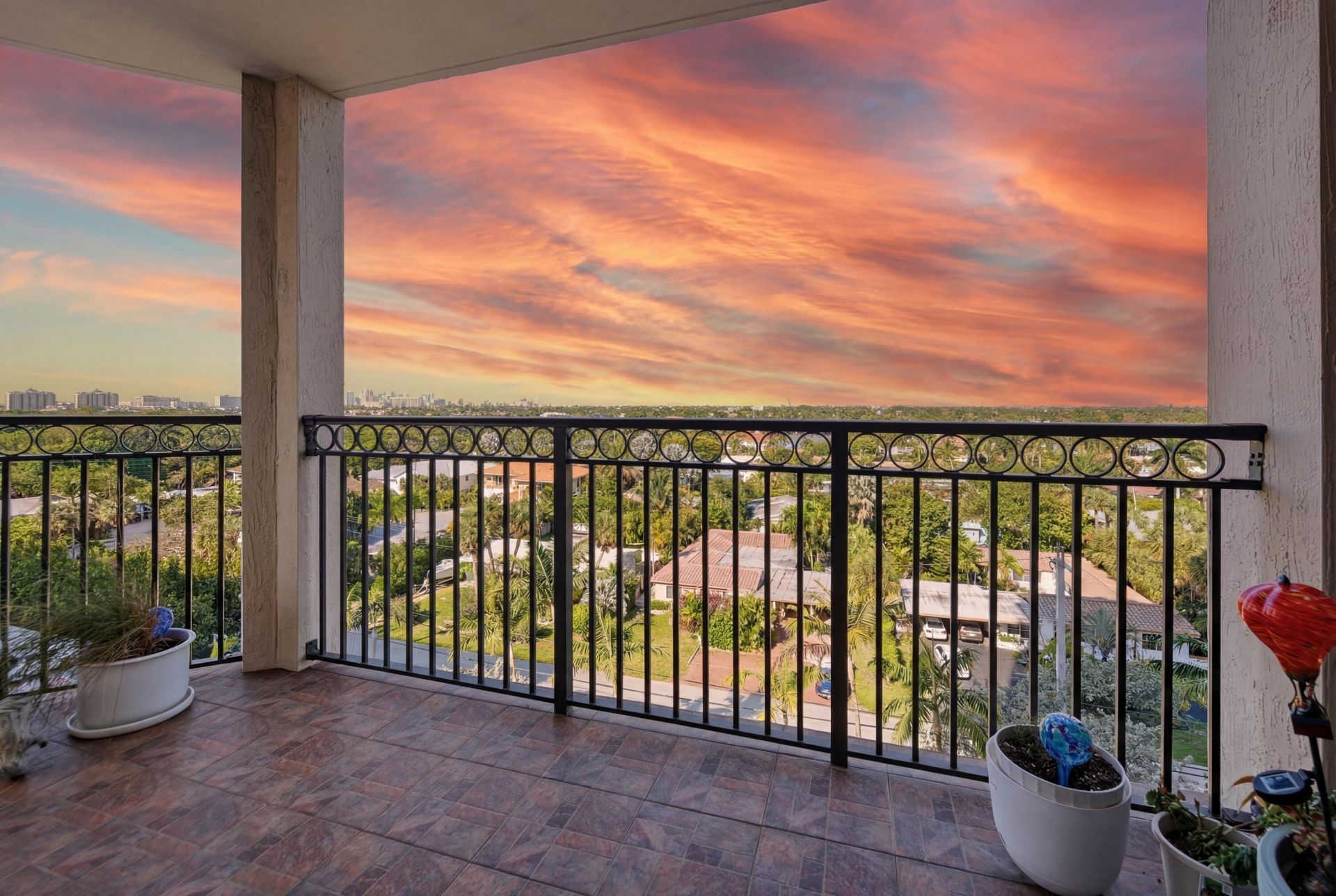 2001 N Ocean Boulevard, Unit 702s, Fort Lauderdale, FL 33305 Photo