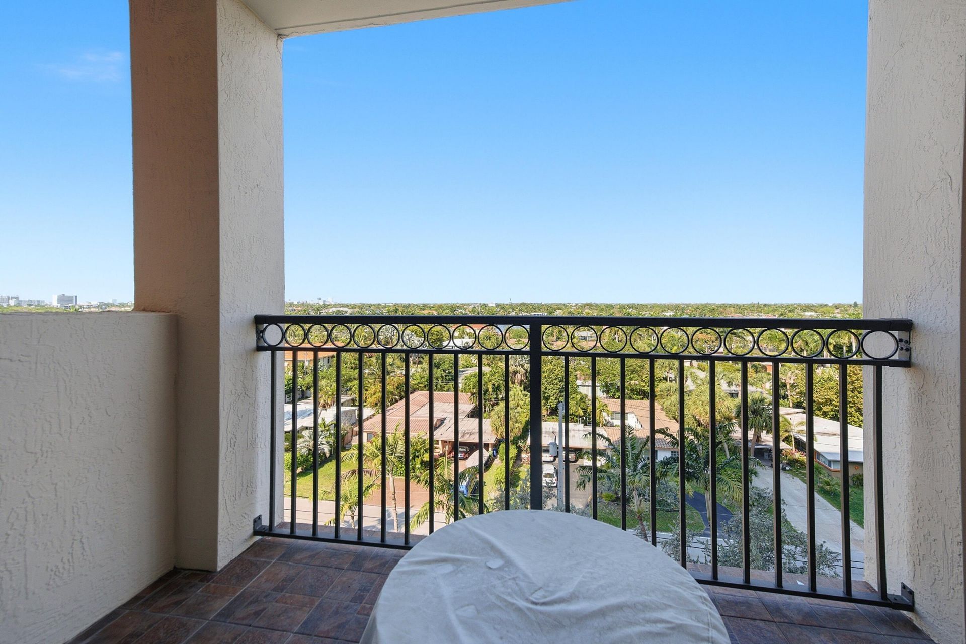 2001 N Ocean Boulevard, Unit 702s, Fort Lauderdale, FL 33305 Photo