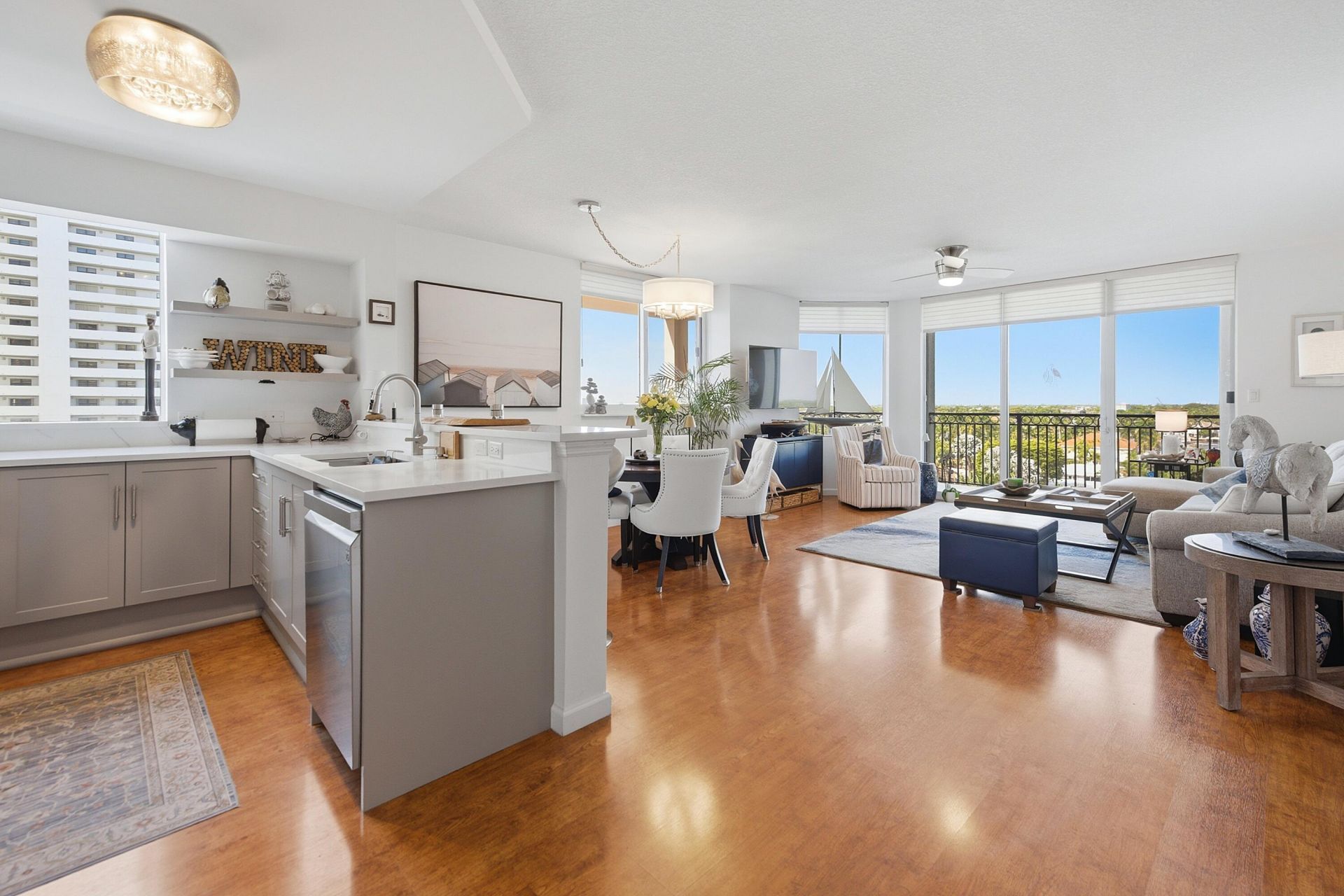 2001 N Ocean Boulevard, Unit 702s, Fort Lauderdale, FL 33305 Photo