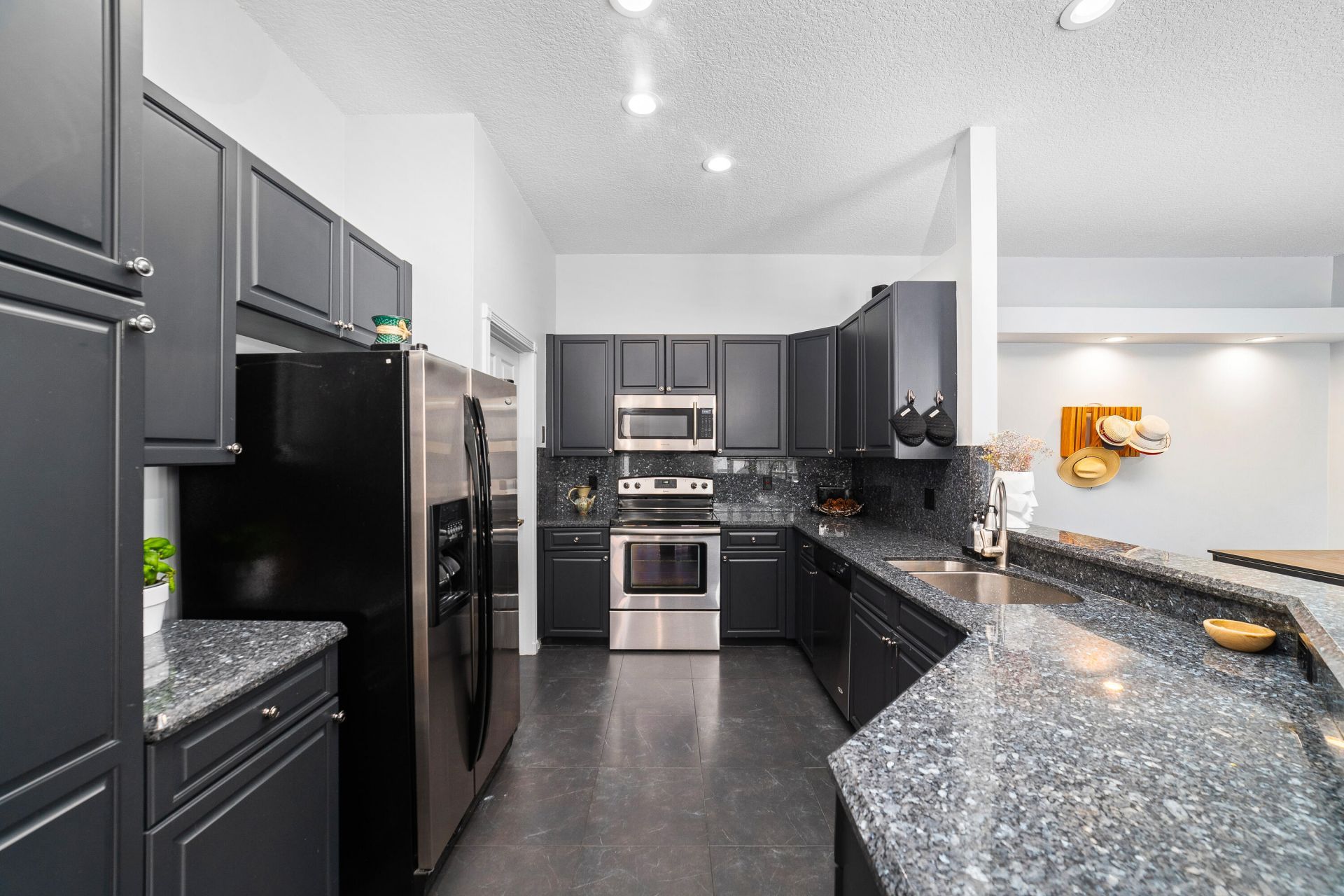 2072 Chagall Circle, West Palm Beach, FL 33409 Photo