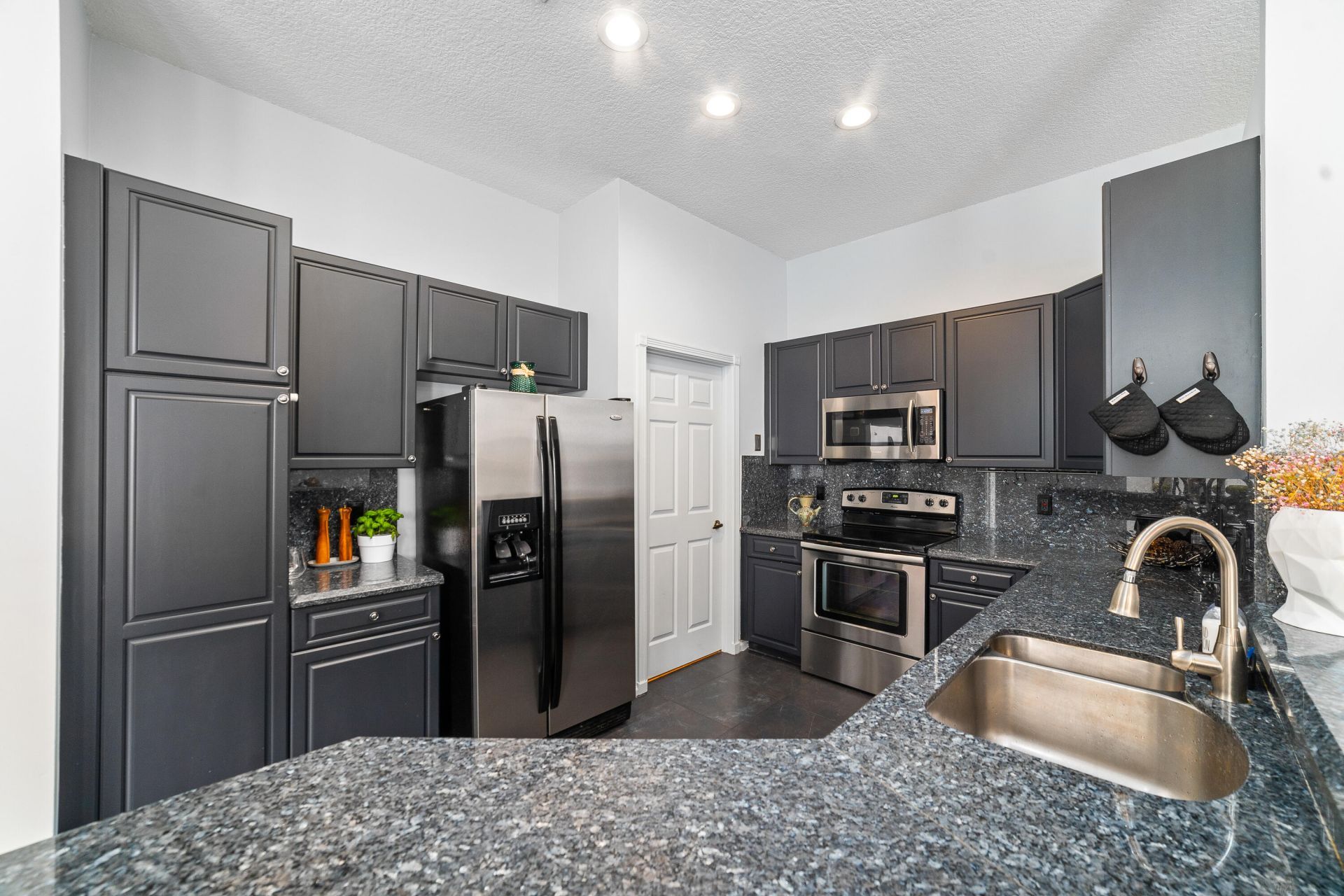 2072 Chagall Circle, West Palm Beach, FL 33409 Photo