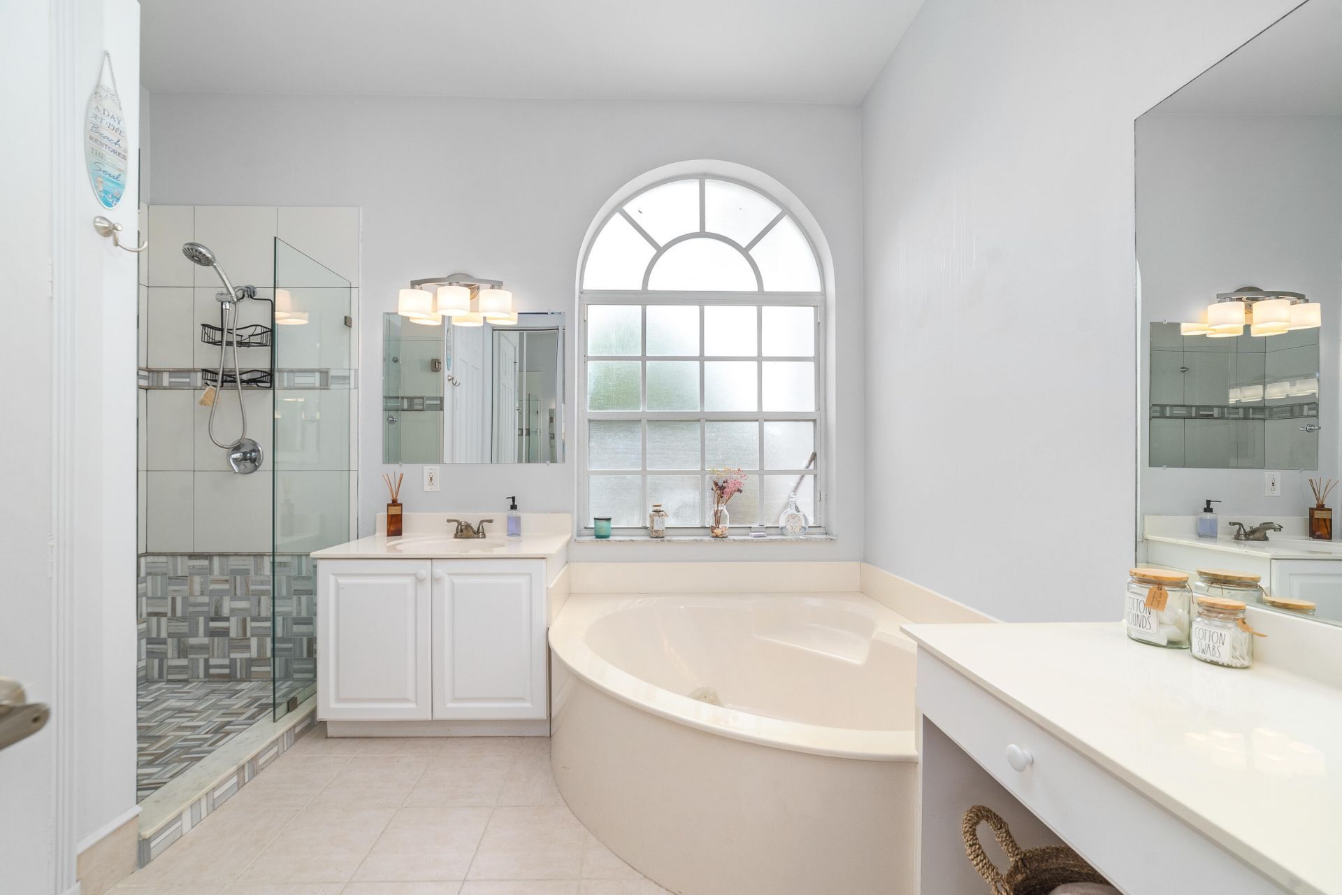 2072 Chagall Circle, West Palm Beach, FL 33409 Photo