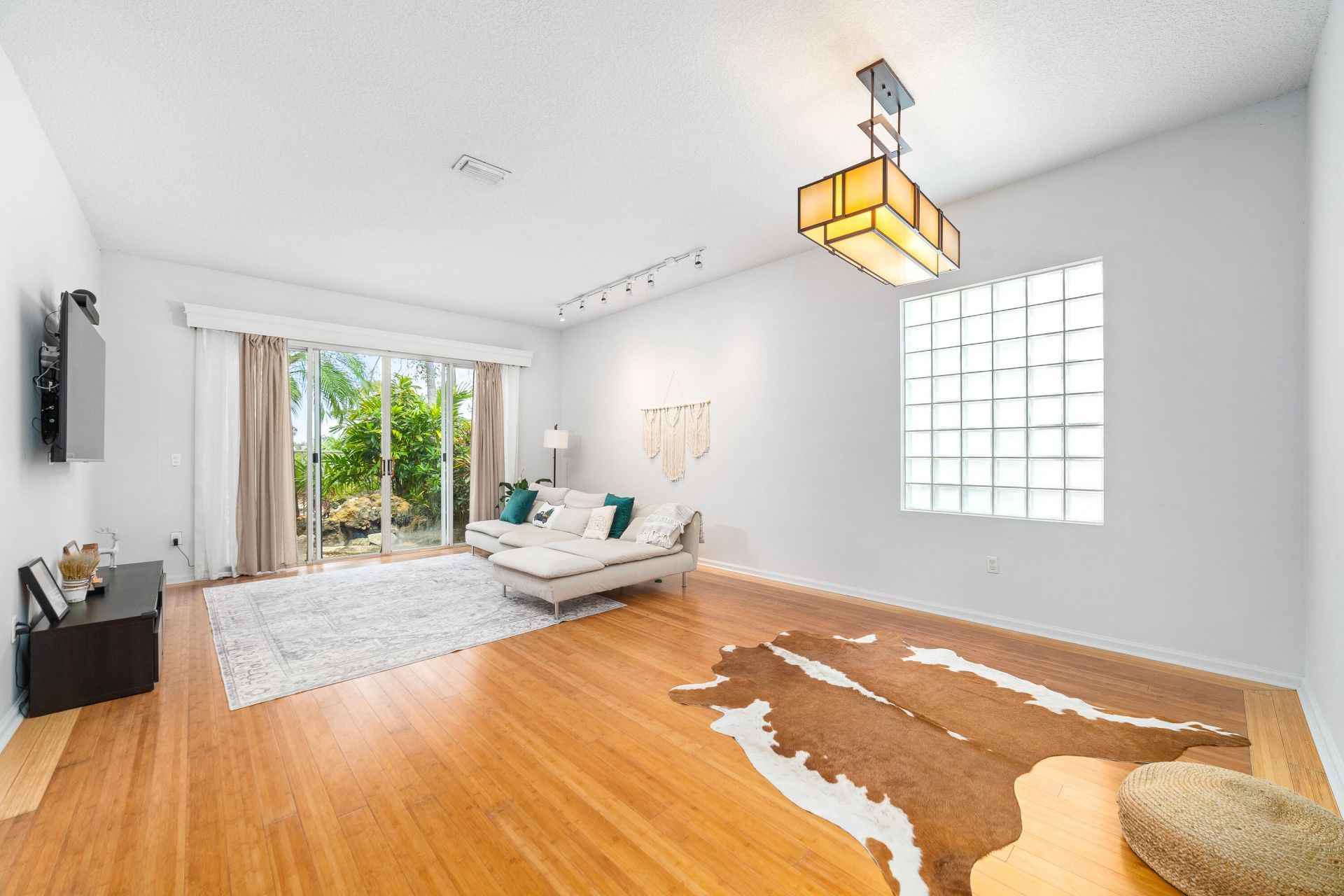 2072 Chagall Circle, West Palm Beach, FL 33409 Photo