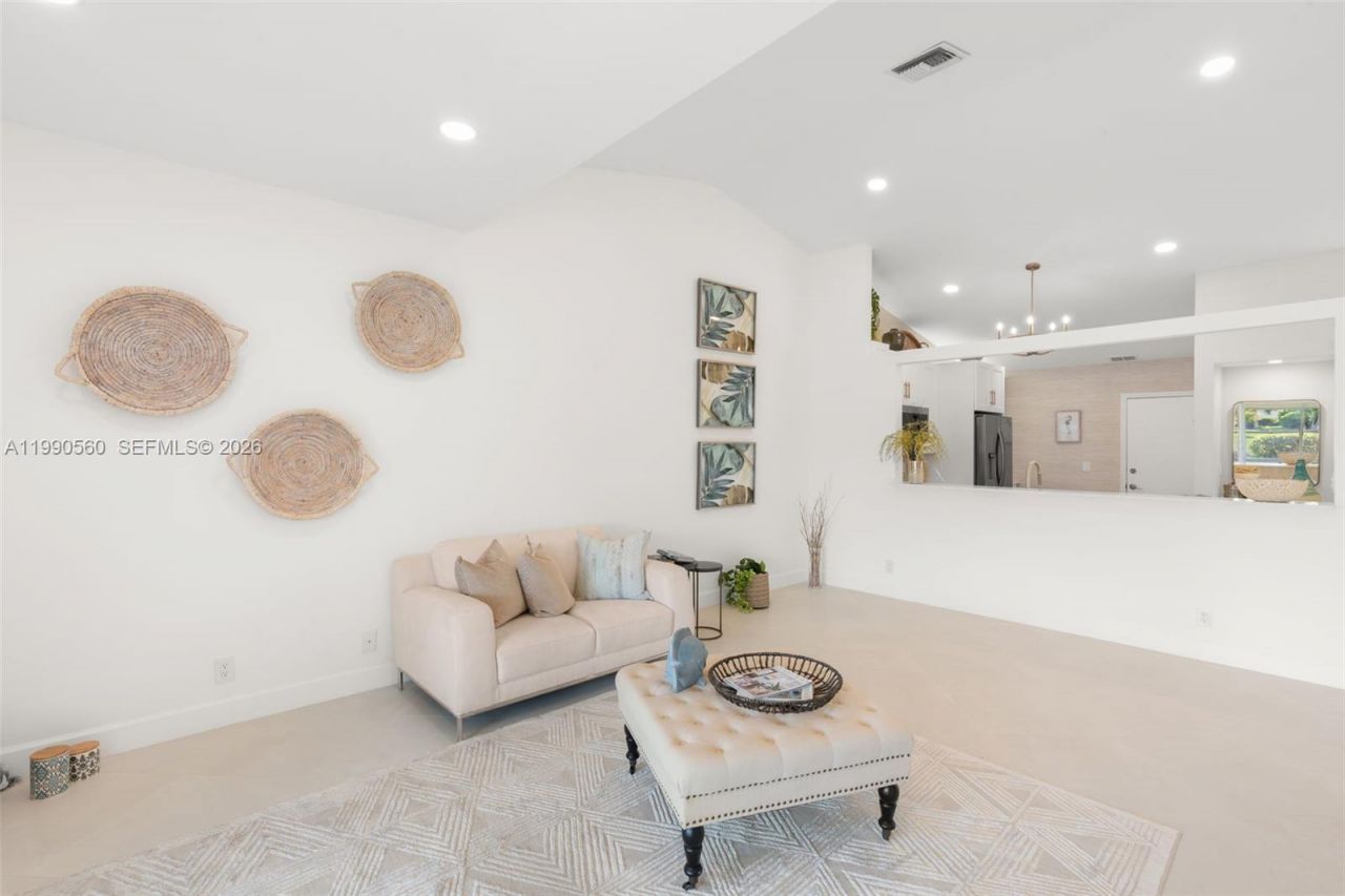 15465 Lake Magnolia Place, Delray Beach, FL 33484 Photo