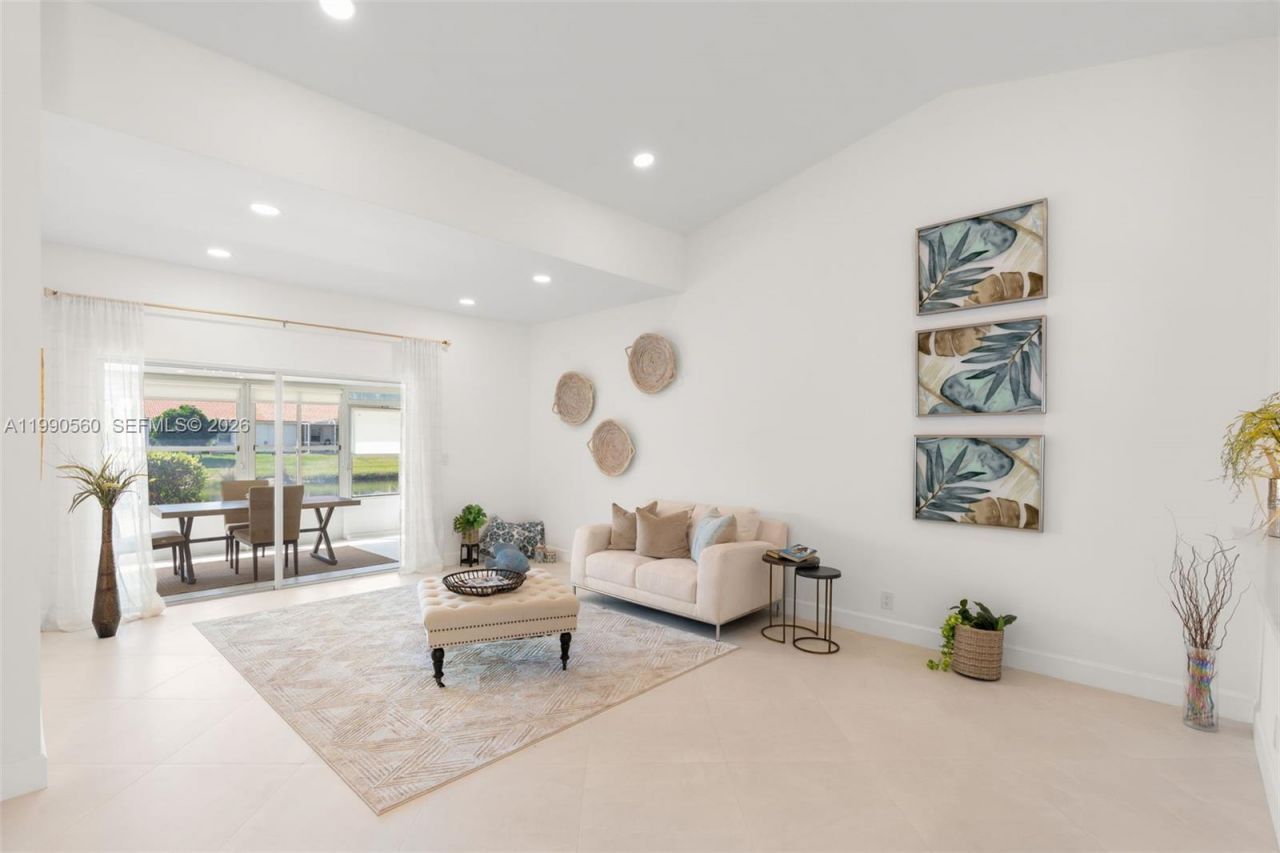 15465 Lake Magnolia Place , Delray Beach, FL 33484 Photo