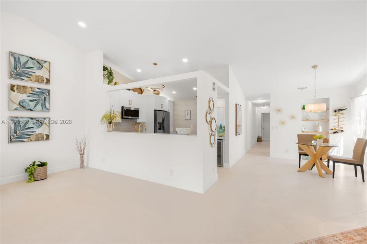 15465 Lake Magnolia Place, Delray Beach, FL 33484 Photo