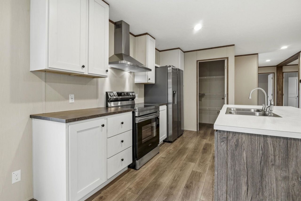 7300 Bellaire Dr. Photo 11