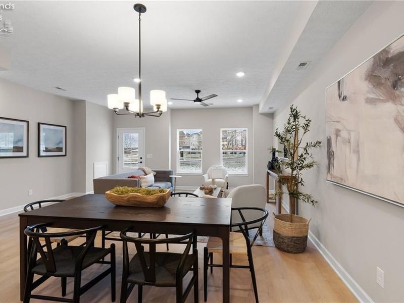 449 Harbor Lane, Lorain, OH 44052 Photo 10