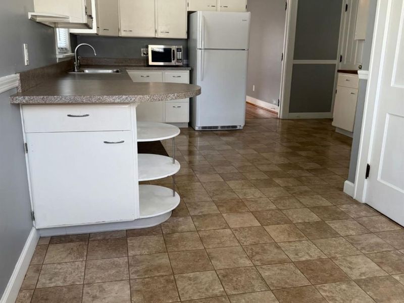 811 W Osborne st Street, Sandusky, OH 44870 Photo 8