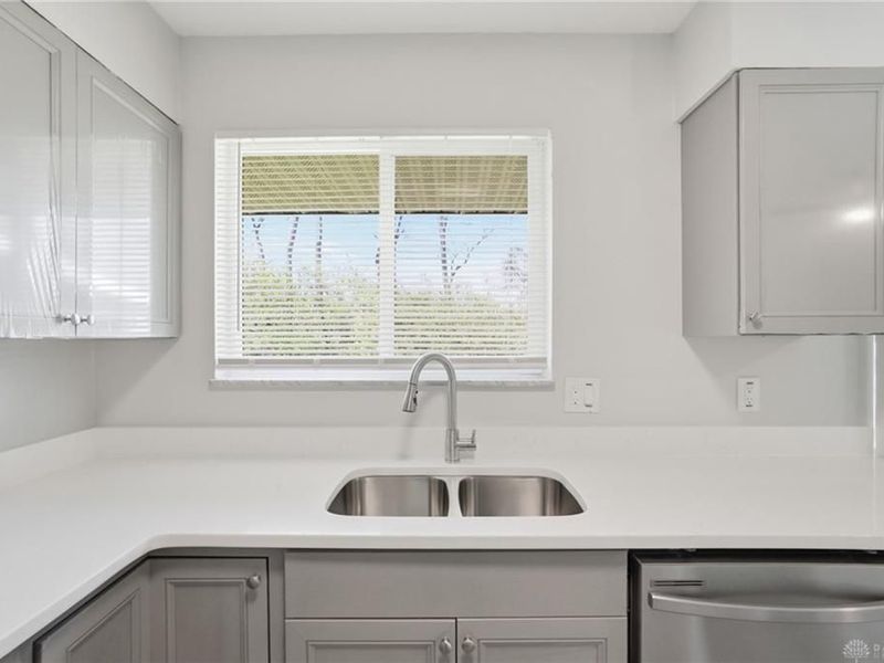 998 Goodhue Circle, Forest Park, OH 45240 Photo 18