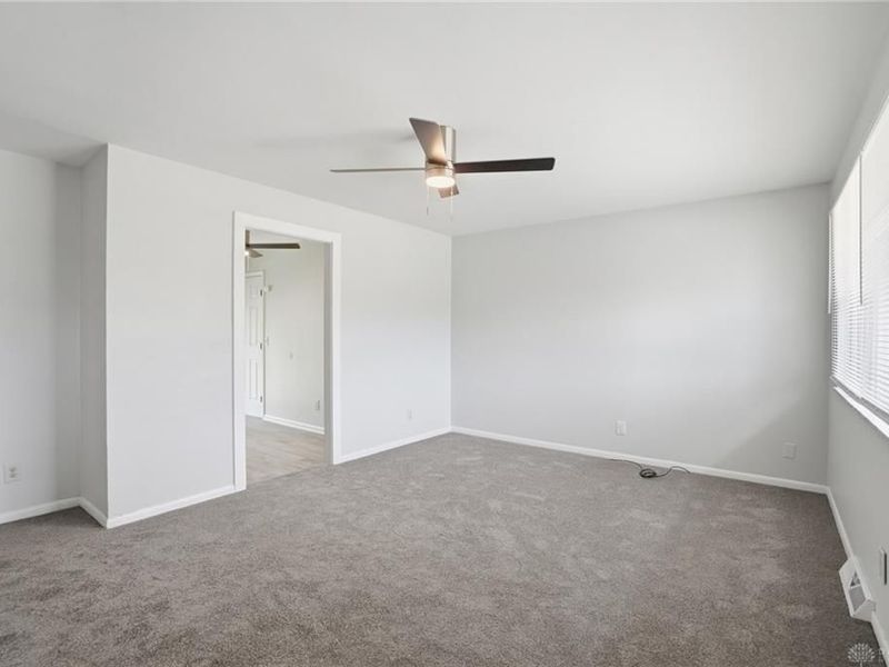 998 Goodhue Circle, Forest Park, OH 45240 Photo 8