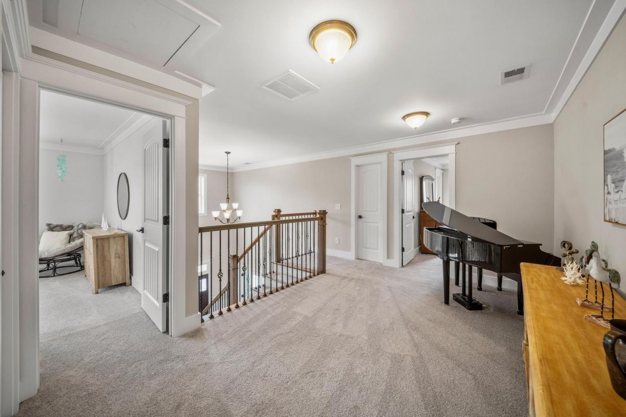 2218 Claymill Lane Photo 36