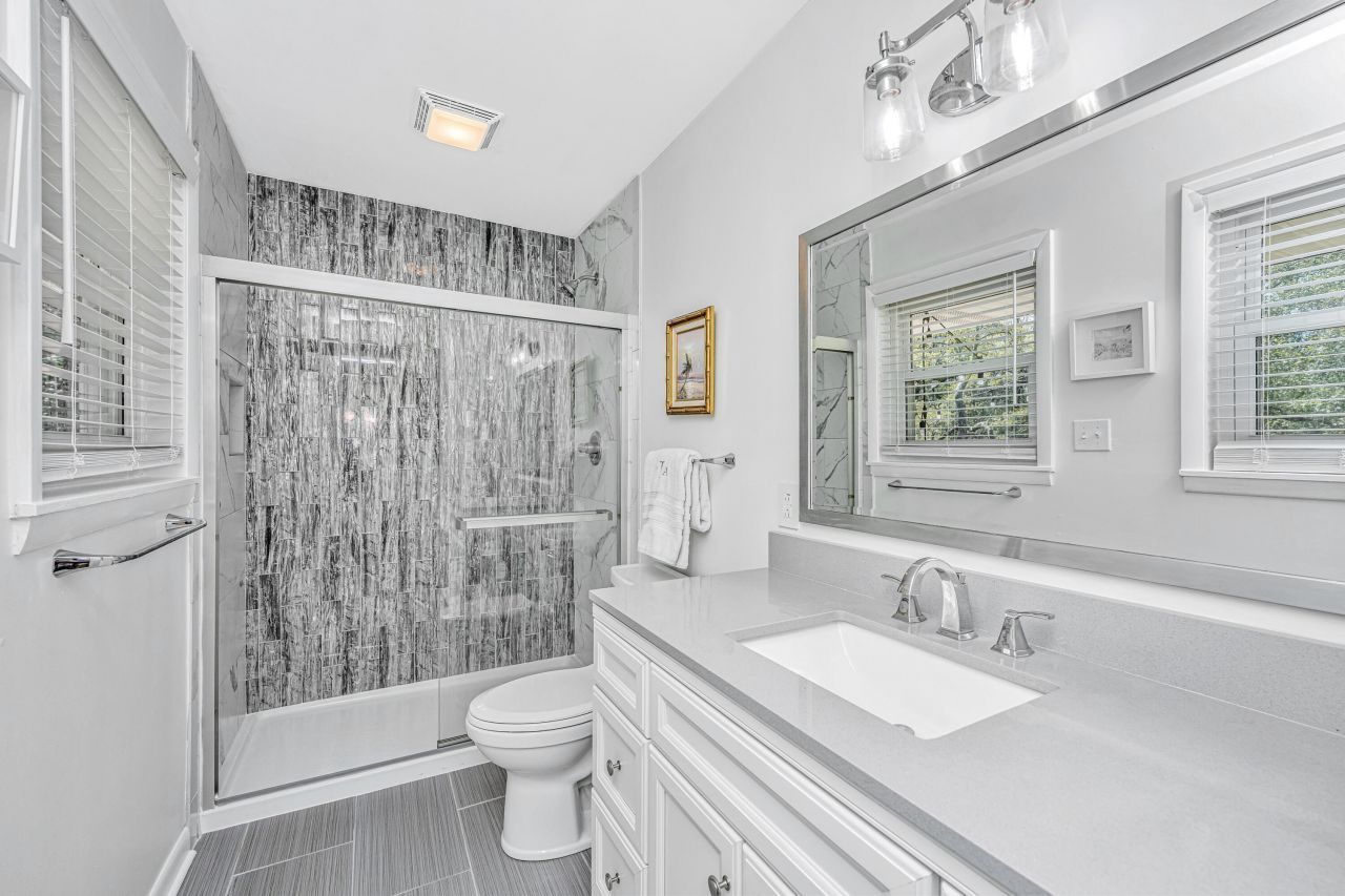 1529 Hunley Avenue Photo 20