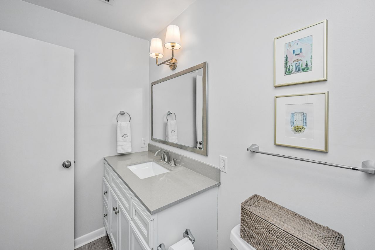 1529 Hunley Avenue Photo 24