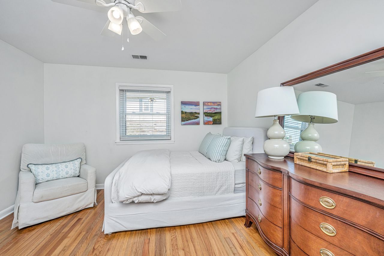 1529 Hunley Avenue Photo 27