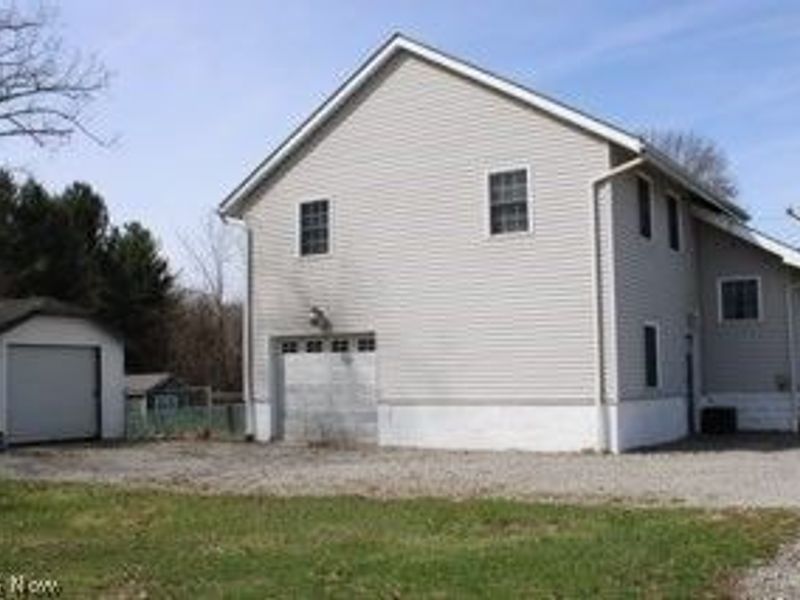 2254 Milton Boulevard, Newton Falls, OH 44444 Photo 2