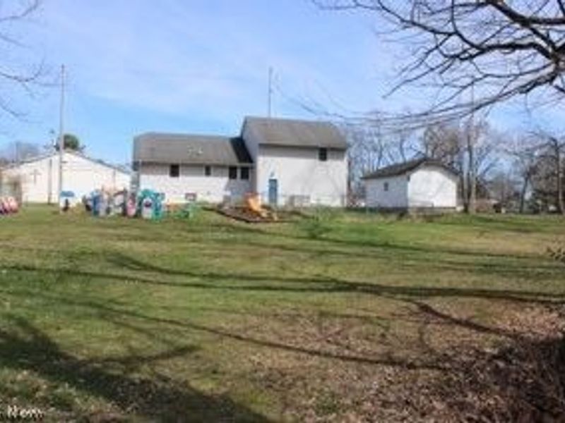 2254 Milton Boulevard, Newton Falls, OH 44444 Photo 6