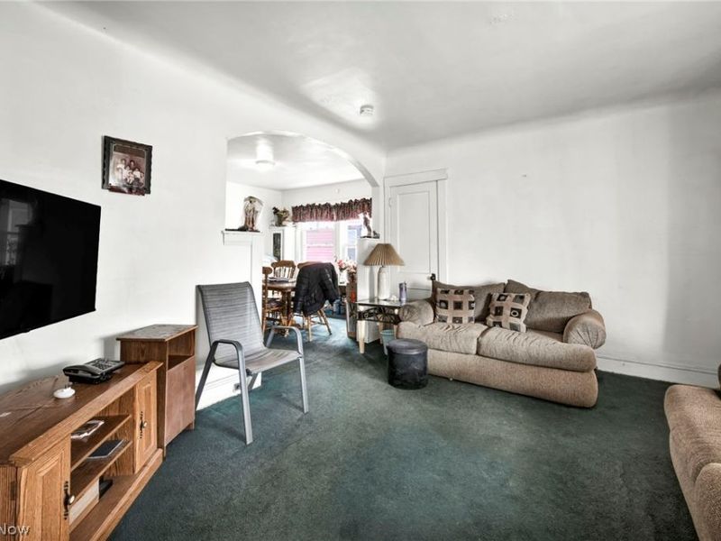 9220 Adams Avenue, Cleveland, OH 44108 Photo 15