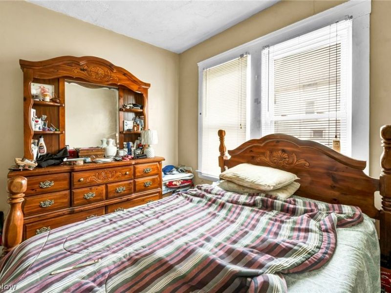 9220 Adams Avenue, Cleveland, OH 44108 Photo 30