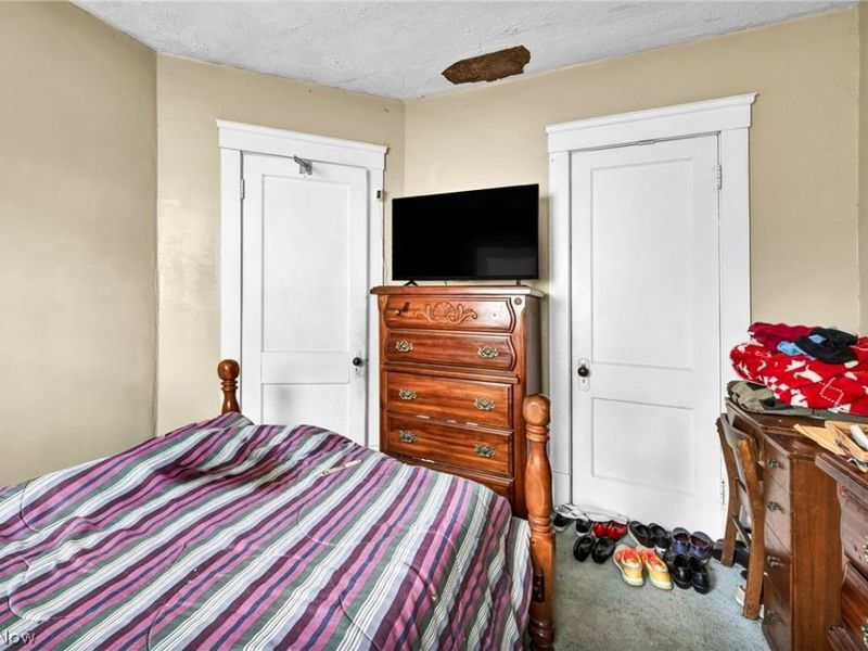 9220 Adams Avenue, Cleveland, OH 44108 Photo 32