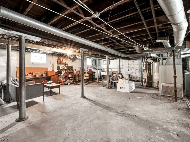 9220 Adams Avenue, Cleveland, OH 44108 Photo 36