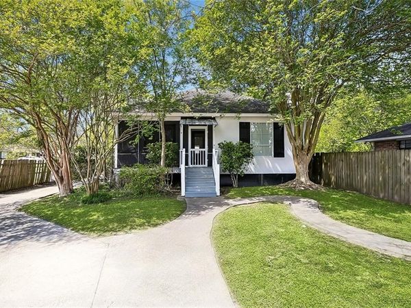 2442 BRENTWOOD Drive, Baton Rouge, LA 70809