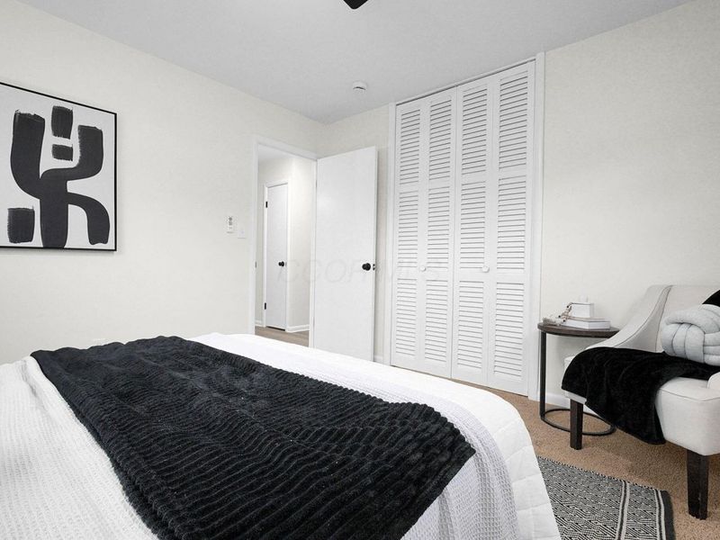 5294 Eisenhower Road , Columbus, OH 43229 Photo 16