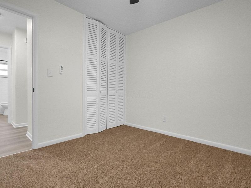 5294 Eisenhower Road , Columbus, OH 43229 Photo 18