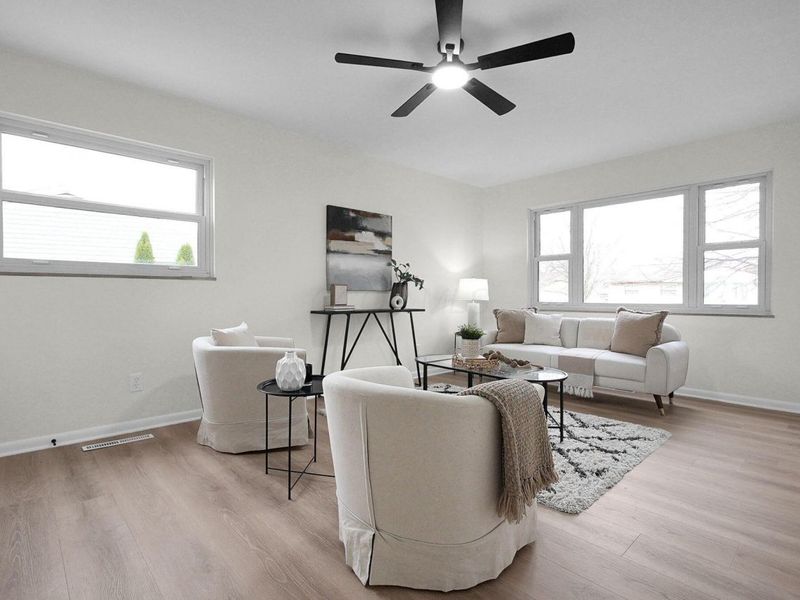 5294 Eisenhower Road , Columbus, OH 43229 Photo 8