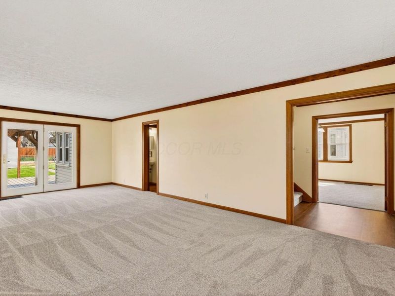 892 N Court Street, Circleville, OH 43113 Photo 18