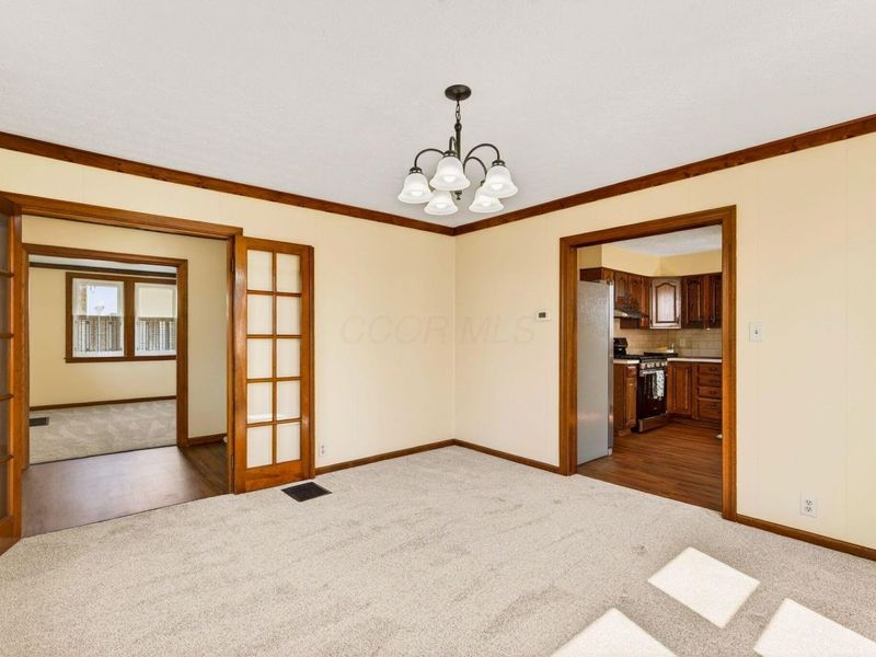 892 N Court Street, Circleville, OH 43113 Photo 25