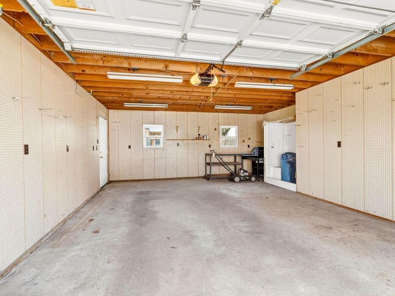 892 N Court Street, Circleville, OH 43113 Photo 53