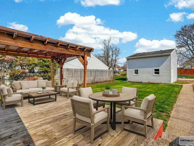 892 N Court Street, Circleville, OH 43113 Photo 7