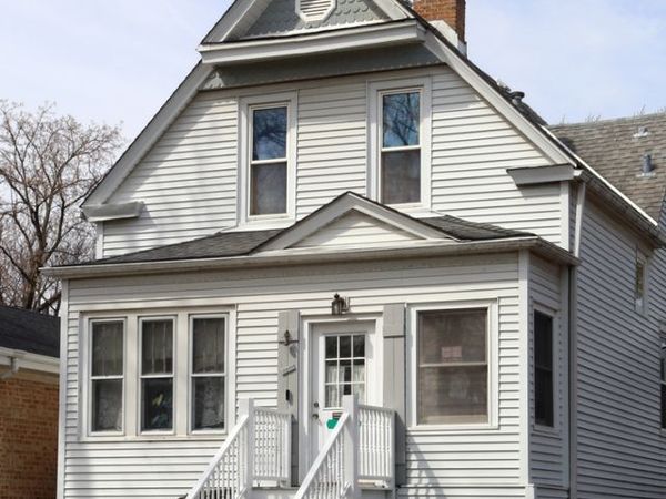 4644 N Kennicott Avenue, Chicago, IL 60630