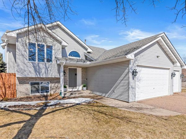209 9th Street NW, Buffalo, MN 55313