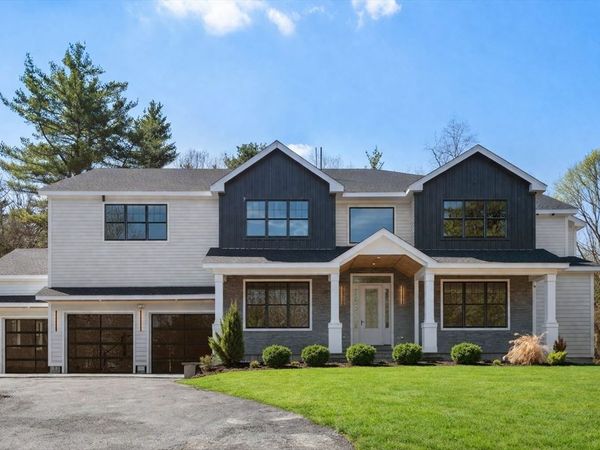 51 Plympton Rd, Sudbury, MA 01776