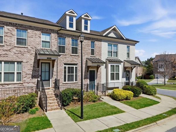 2051 Glenview Park Circle, Duluth, GA 30097